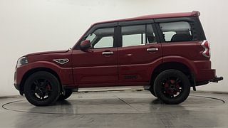 Used 2018 Mahindra Scorpio [2017-2020] S5 Diesel Manual exterior LEFT SIDE VIEW