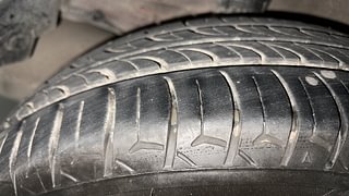 Used 2016 Honda City V Petrol Manual tyres RIGHT REAR TYRE TREAD VIEW