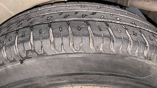 Used 2013 Maruti Suzuki A-Star [2012-2014] VXI Petrol Manual tyres LEFT REAR TYRE TREAD VIEW