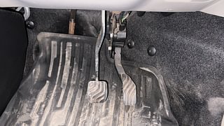 Used 2022 Renault Triber RXZ AMT Petrol Automatic interior PEDALS VIEW