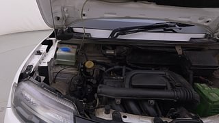 Used 2019 Renault Kwid CLIMBER 1.0 Opt Petrol Manual engine ENGINE RIGHT SIDE HINGE & APRON VIEW