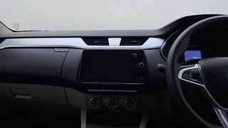 Used 2022 Renault Triber RXZ AMT Petrol Automatic interior MUSIC SYSTEM & AC CONTROL VIEW