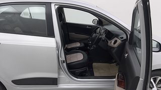 Used 2014 Hyundai Xcent [2014-2017] SX (O) Petrol Petrol Manual interior RIGHT SIDE FRONT DOOR CABIN VIEW