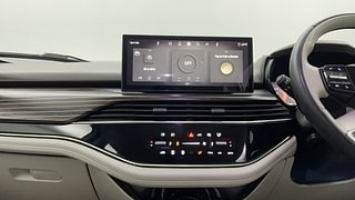 Used 2024 Tata Safari ACCOMPLISHED PLUS 7S DUAL TONE AT Diesel Automatic interior MUSIC SYSTEM & AC CONTROL VIEW