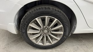 Used 2020 Maruti Suzuki Ciaz Alpha Petrol Petrol Manual tyres RIGHT REAR TYRE RIM VIEW