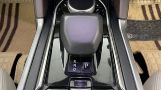 Used 2024 Tata Safari ACCOMPLISHED PLUS 7S DUAL TONE AT Diesel Automatic interior GEAR  KNOB VIEW