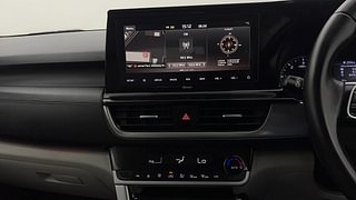 Used 2021 Kia Seltos HTX D Diesel Manual top_features Integrated (in-dash) music system