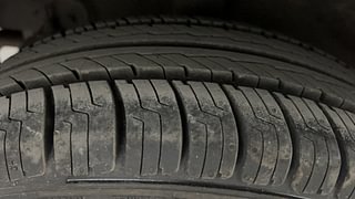 Used 2015 Hyundai Grand i10 Asta AT 1.2 Kappa VTVT Petrol Automatic tyres RIGHT REAR TYRE TREAD VIEW