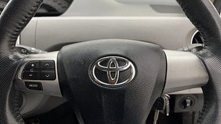 Used 2011 Toyota Etios Liva [2010-2017] VX Petrol Manual top_features Steering mounted controls