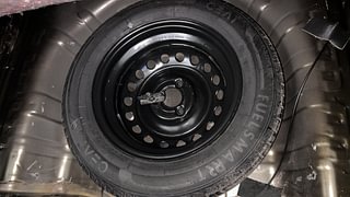 Used 2020 Renault Kwid 1.0L RXT(O) AMT Petrol Automatic tyres SPARE TYRE VIEW