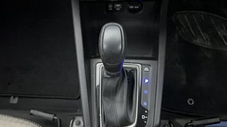 Used 2018 Hyundai Elite i20 [2018-2020] Magna Executive CVT Petrol Automatic interior GEAR  KNOB VIEW