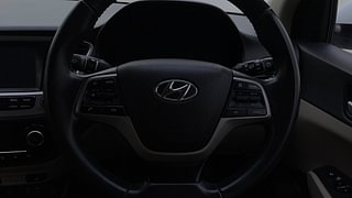 Used 2017 Hyundai Verna [2017-2020] 1.6 VTVT SX (O) AT Petrol Automatic top_features Airbags