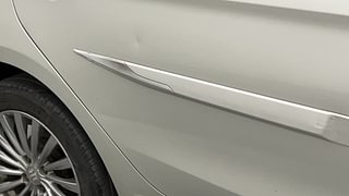 Used 2016 Maruti Suzuki Ciaz [2014-2017] ZXI+ Petrol Manual dents MINOR DENT