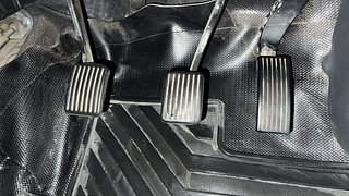 Used 2021 Hyundai Grand i10 Nios Sportz 1.2 Kappa VTVT Petrol Manual interior PEDALS VIEW