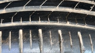 Used 2022 Maruti Suzuki Baleno Alpha AT Petrol Petrol Automatic tyres LEFT REAR TYRE TREAD VIEW