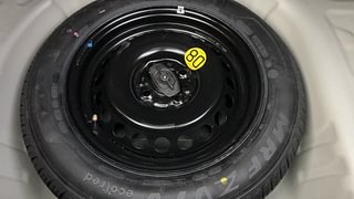 Used 2020 maruti-suzuki Baleno Zeta CVT Petrol Petrol Automatic tyres SPARE TYRE VIEW