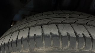 Used 2019 Hyundai Elite i20 [2018-2020] Asta CVT Petrol Automatic tyres RIGHT REAR TYRE TREAD VIEW