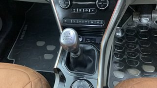 Used 2018 Tata Nexon [2017-2020] XZ Plus Petrol Petrol Manual interior GEAR  KNOB VIEW