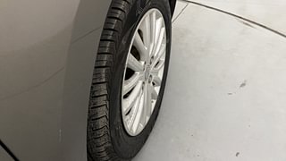 Used 2022 maruti-suzuki Dzire ZXI Petrol Manual dents MINOR SCRATCH