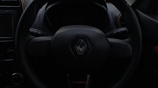 Used 2019 Renault Kwid [2017-2019] CLIMBER 1.0 AMT Petrol Automatic top_features Airbags