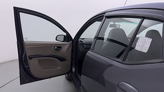 Used 2016 hyundai i10 Sportz 1.1 Petrol Petrol Manual interior LEFT FRONT DOOR OPEN VIEW