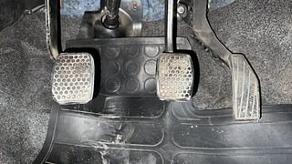 Used 2017 Maruti Suzuki Alto 800 [2016-2019] Lxi Petrol Manual interior PEDALS VIEW