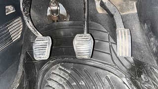 Used 2012 Ford Figo [2010-2015] Duratorq Diesel Titanium 1.4 Diesel Manual interior PEDALS VIEW