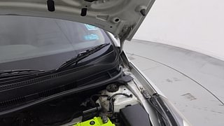Used 2014 Hyundai Verna [2011-2015] Fluidic 1.4 VTVT Petrol Manual engine ENGINE LEFT SIDE HINGE & APRON VIEW