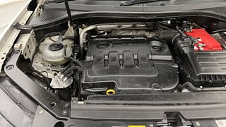 Used 2018 Volkswagen Tiguan [2017-2020] Comfortline TDI Diesel Automatic engine ENGINE RIGHT SIDE VIEW