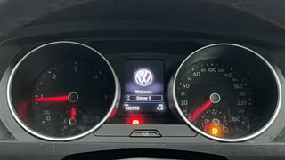 Used 2018 Volkswagen Tiguan [2017-2020] Comfortline TDI Diesel Automatic interior CLUSTERMETER VIEW