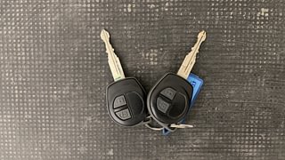 Used 2014 Maruti Suzuki Ertiga [2012-2015] ZXi Petrol Manual extra CAR KEY VIEW
