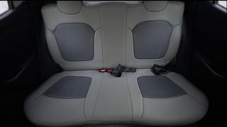 Used 2016 Renault Kwid [2015-2019] RXT Petrol Manual interior REAR SEAT CONDITION VIEW