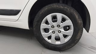 Used 2016 Hyundai Elite i20 [2014-2018] Sportz 1.2 Petrol Manual tyres LEFT REAR TYRE RIM VIEW