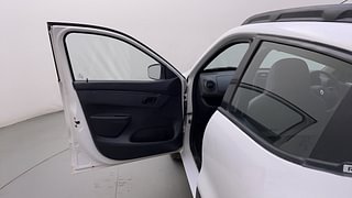 Used 2016 Renault Kwid [2015-2019] RXT Petrol Manual interior LEFT FRONT DOOR OPEN VIEW