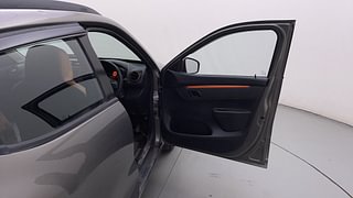 Used 2019 Renault Kwid [2017-2019] CLIMBER 1.0 AMT Petrol Automatic interior RIGHT FRONT DOOR OPEN VIEW