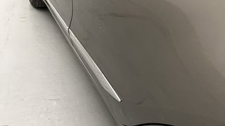 Used 2022 maruti-suzuki Dzire ZXI Petrol Manual dents MINOR SCRATCH