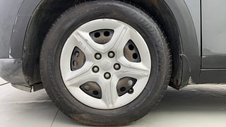 Used 2020 Kia Seltos HTK D Diesel Manual tyres LEFT FRONT TYRE RIM VIEW