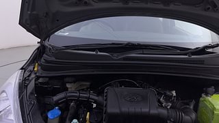 Used 2016 hyundai i10 Sportz 1.1 Petrol Petrol Manual engine ENGINE RIGHT SIDE HINGE & APRON VIEW