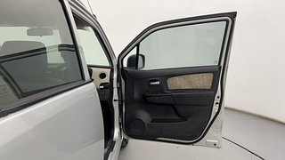 Used 2018 Maruti Suzuki Wagon R 1.0 [2015-2019] VXI AMT Petrol Automatic interior RIGHT FRONT DOOR OPEN VIEW
