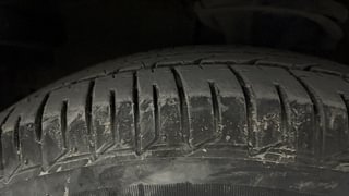 Used 2011 Hyundai i10 Sportz 1.2 Kappa2 Petrol Manual tyres LEFT FRONT TYRE TREAD VIEW