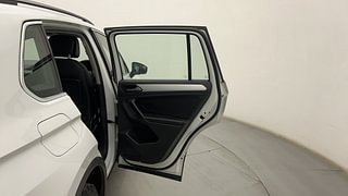 Used 2018 Volkswagen Tiguan [2017-2020] Comfortline TDI Diesel Automatic interior RIGHT REAR DOOR OPEN VIEW