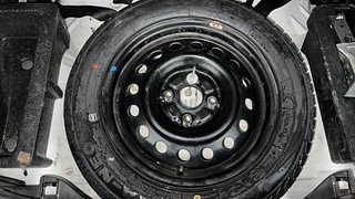 Used 2016 Maruti Suzuki Wagon R 1.0 [2015-2019] VXI AMT Petrol Automatic tyres SPARE TYRE VIEW