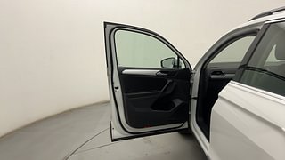 Used 2018 Volkswagen Tiguan [2017-2020] Comfortline TDI Diesel Automatic interior LEFT FRONT DOOR OPEN VIEW