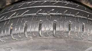 Used 2019 Renault Kwid [2017-2019] CLIMBER 1.0 AMT Petrol Automatic tyres LEFT FRONT TYRE TREAD VIEW