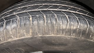 Used 2022 Kia Sonet GTX Plus 1.5 AT Diesel Automatic tyres RIGHT FRONT TYRE TREAD VIEW