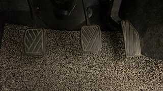 Used 2016 Maruti Suzuki Celerio VXI CNG Petrol+cng Manual interior PEDALS VIEW