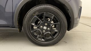 Used 2023 Maruti Suzuki Ignis Zeta MT Petrol Petrol Manual tyres RIGHT FRONT TYRE RIM VIEW