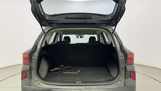 Used 2020 Kia Seltos HTK D Diesel Manual interior DICKY INSIDE VIEW