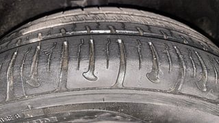 Used 2019 Hyundai Grand i10 Magna 1.2 Kappa VTVT Petrol Manual tyres RIGHT FRONT TYRE TREAD VIEW