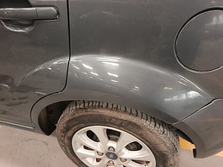 Used 2012 Ford Figo [2010-2015] Duratorq Diesel Titanium 1.4 Diesel Manual dents MINOR DENT
